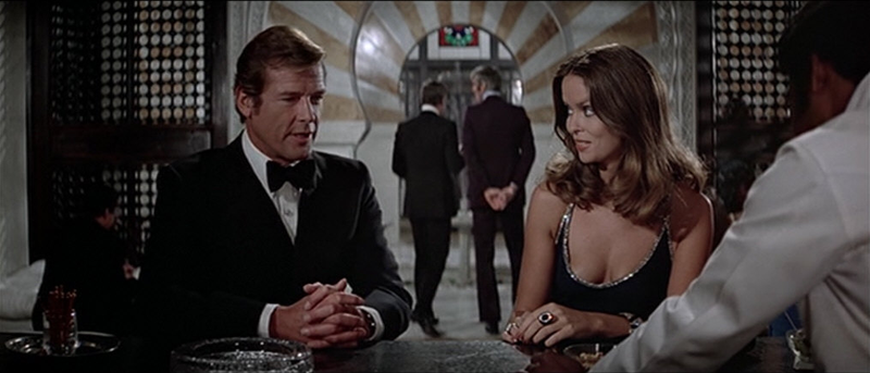 Illustration for article titled The Spy Who Loved Me: The Definitive Bond Movie Of The Cold War